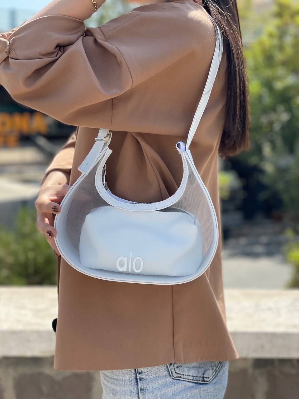 کیف alo سفید